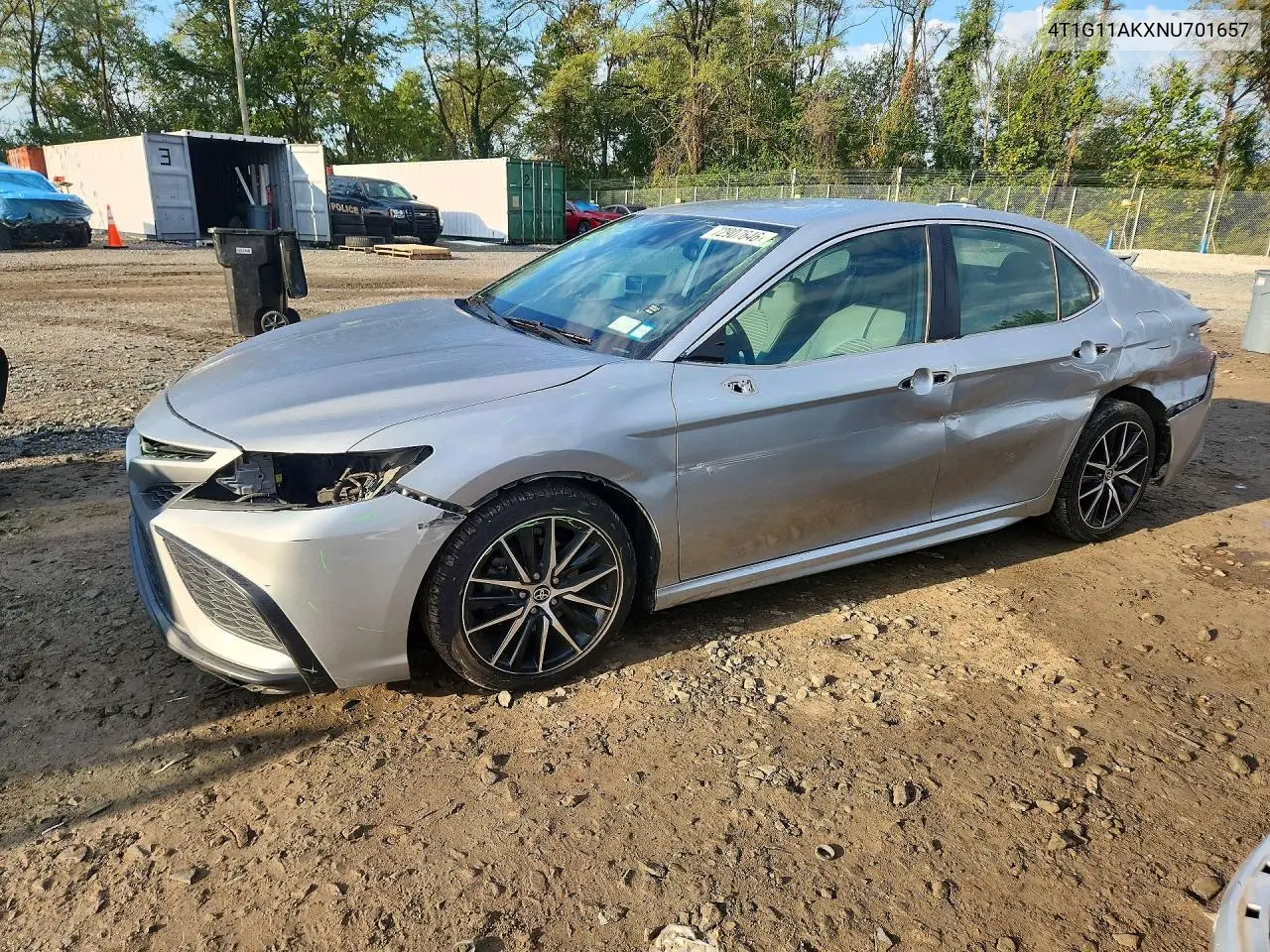 4T1G11AKXNU701657 Toyota Camry 2022 — повреждение Снята обшивка, фото до ремонта