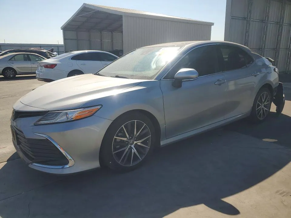 2023 Toyota Camry VIN 4T1FZ1AK7PU076867 фото 1