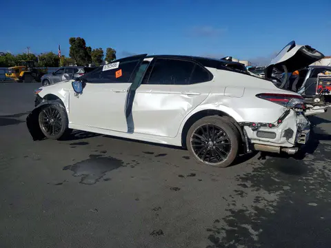 2023 Toyota Camry VIN 4T1KZ1AK9PU078943 фото 2