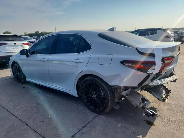 4T1K61AK9PU176489 — 2023 Toyota Camry, фото 2 с аукциона Copart 08.10.2026, Задняя часть
