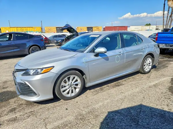 4T1C11AK8PU141770 — 2023 Toyota Camry, Задняя часть (Rear End), фото до ремонта