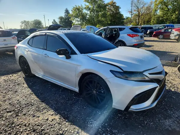 4T1K61AK8PU726197 — 2023 Toyota Camry, фото 4 с аукциона Copart, Передняя часть