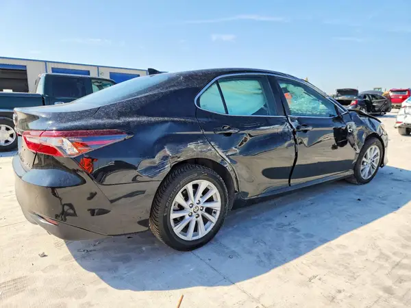 4T1C11AK5PU086937 — 2023 Toyota Camry, фото 3 с аукциона Copart, Опрокидывание