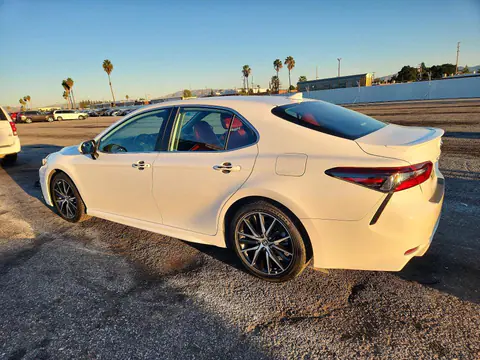 2023 Toyota Camry VIN 4T1G11AKXPU825947 фото 2