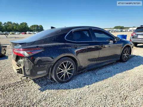 4T1G11AK8PU787201 — 2023 Toyota Camry, фото 3 с аукциона Copart, Передняя часть