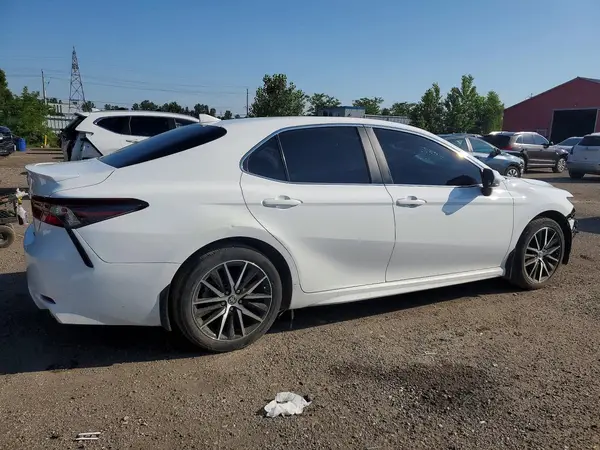 4T1S11AK6RU911981 — 2024 Toyota Camry, фото 3 с аукциона Copart 06.10.2026, Передняя часть