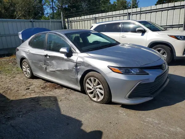 4T1C11AK8RU864277 — 2024 Toyota Camry, фото 4 с аукциона Copart, Боковая часть