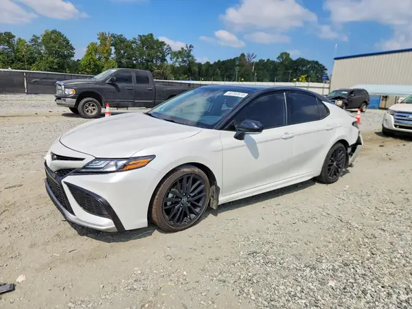 4T1KZ1AK9RU098886 — 2024 Toyota Camry, Задняя часть (Rear End), фото до ремонта