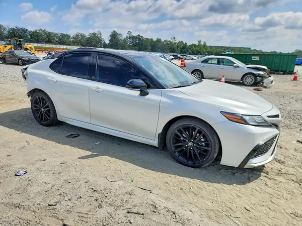 4T1KZ1AK9RU098886 — 2024 Toyota Camry, фото 4 с аукциона Copart 12.10.2026, Задняя часть