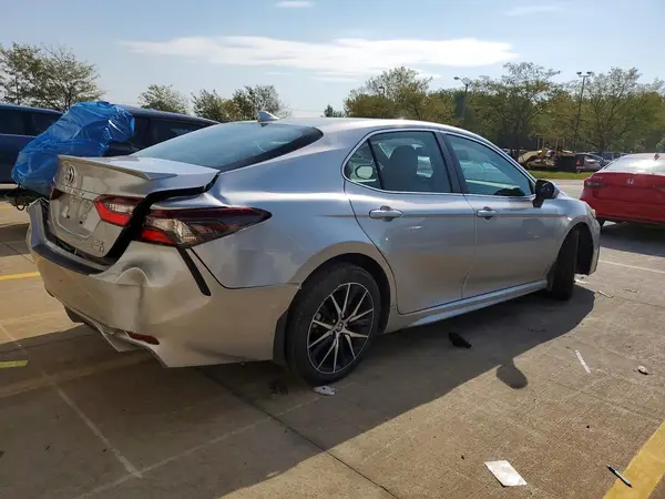 4T1S31AK4RU626688 — 2024 Toyota Camry, фото 3 с аукциона Copart, Задняя часть