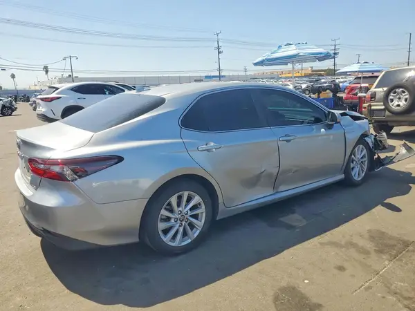 4T1C11AK8RU255416 — 2024 Toyota Camry, фото 3 с аукциона Copart, Передняя часть
