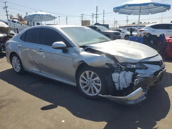 4T1C11AK8RU255416 — 2024 Toyota Camry, фото 4 с аукциона Copart, Передняя часть