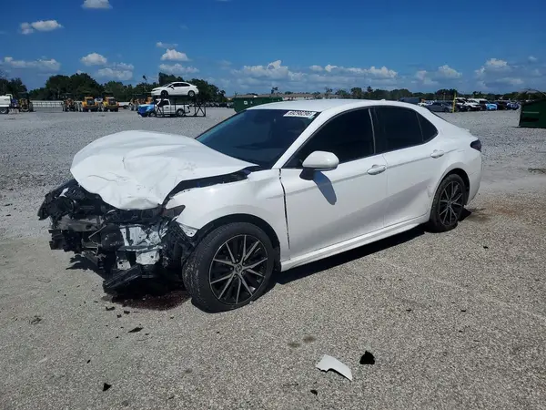 4T1T11AK7RU875982 — 2024 Toyota Camry, Передняя часть (Front End), фото до ремонта