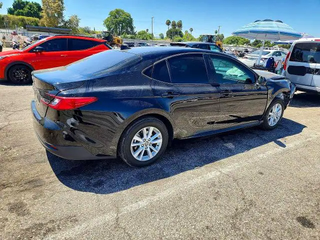 4T1DAACK7SU646550 — 2025 Toyota Camry, фото 3 с аукциона Copart 29.09.2026, Передняя часть