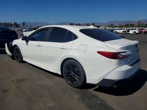 4T1DAACK8SU038780 — 2025 Toyota Camry, фото 2 с аукциона Copart 30.09.2026, Передняя часть