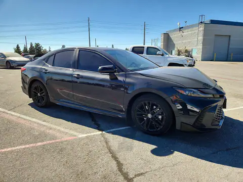 4T1DAACK5SU556846 — 2025 Toyota Camry, фото 4 с аукциона Copart 13.10.2026, Передняя часть