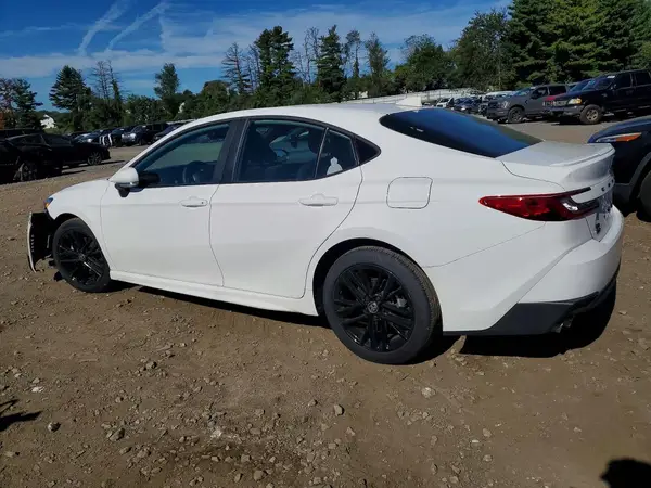 4T1DBADK0SU531185 — 2025 Toyota Camry, фото 2 с аукциона Copart, Передняя часть