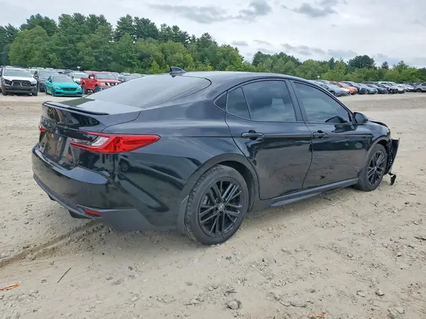 4T1DBADK3SU538132 — 2025 Toyota Camry, фото 3 с аукциона Copart 08.10.2026, Передняя часть