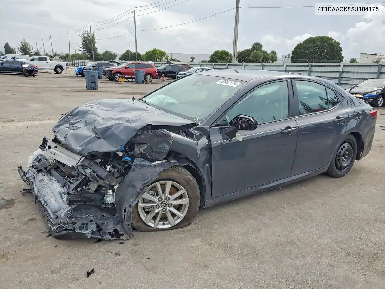 2025 Toyota Camry Le VIN 4T1DAACK8SU184175 фото 1