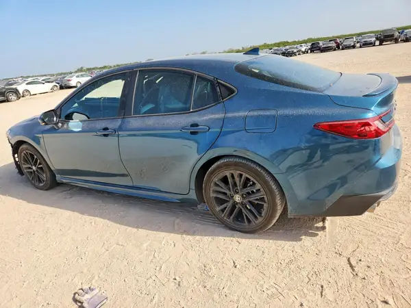 4T1DAACK0SU003408 — 2025 Toyota Camry, фото 2 с аукциона Copart, Передняя часть