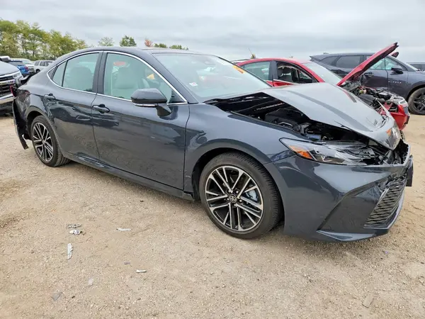 4T1DAACK8SU625996 — 2025 Toyota Camry, фото 4 с аукциона Copart, Передняя часть
