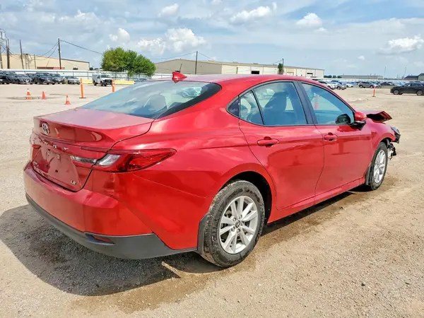4T1DAACK9SU102969 — 2025 Toyota Camry, фото 3 с аукциона Copart 05.10.2026, Передняя часть
