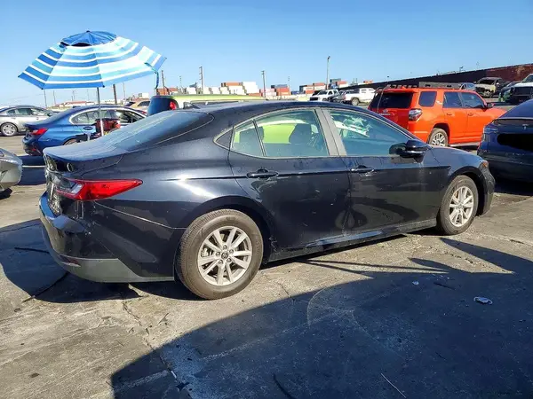 4T1DAACK4SU027808 — 2025 Toyota Camry, фото 3 с аукциона Copart, Разукомплектован