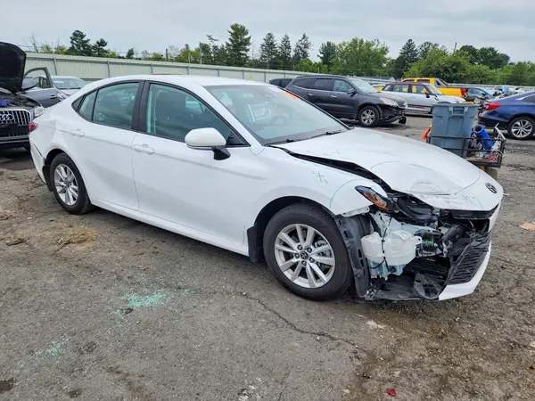 4T1DAACK3SU616204 — 2025 Toyota Camry, фото 4 с аукциона Copart, Передняя часть