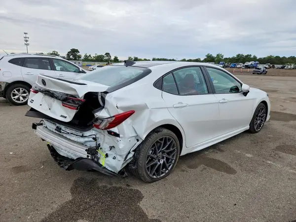 4T1DBADK4SU023348 — 2025 Toyota Camry, фото 3 с аукциона Copart, Задняя часть