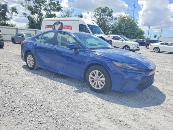 4T1DAACK9SU157907 — 2025 Toyota Camry, фото 4 с аукциона Copart 13.10.2026, Боковая часть