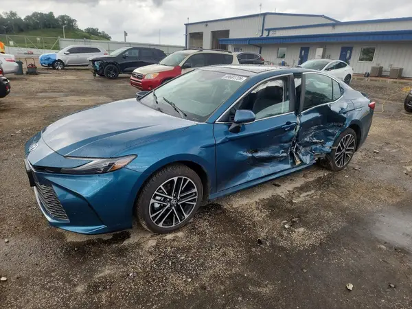 4T1DBADK4SU529844 — 2025 Toyota Camry, Боковая часть (Side), фото до ремонта