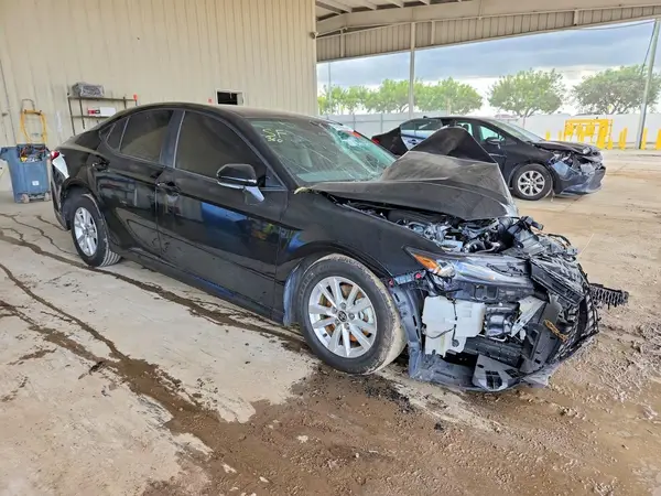 4T1DAACK8SU627053 — 2025 Toyota Camry, фото 4 с аукциона Copart, Передняя часть
