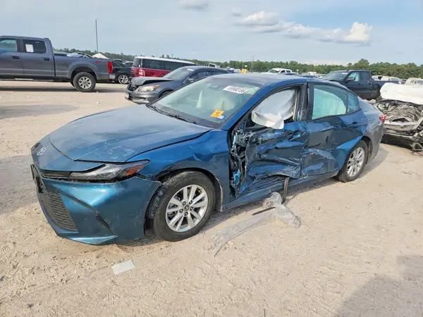 4T1DAACK3SU630832 — 2025 Toyota Camry, Боковая часть (Side), фото до ремонта