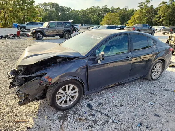 4T1DBADK3SU008758 — 2025 Toyota Camry, Передняя часть (Front End), фото до ремонта