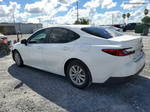4T1DAACK8SU010641 — 2025 Toyota Camry, фото 2 с аукциона Copart, Передняя часть