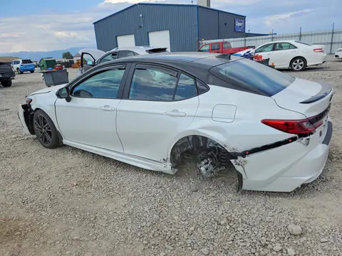 2026 Toyota Camry VIN 4T1DBADK7TU057771 фото 2