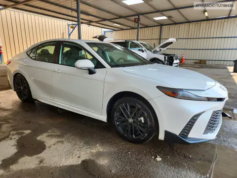 2026 Toyota Camry Se VIN 4T1DAACK1TU748430 фото 4
