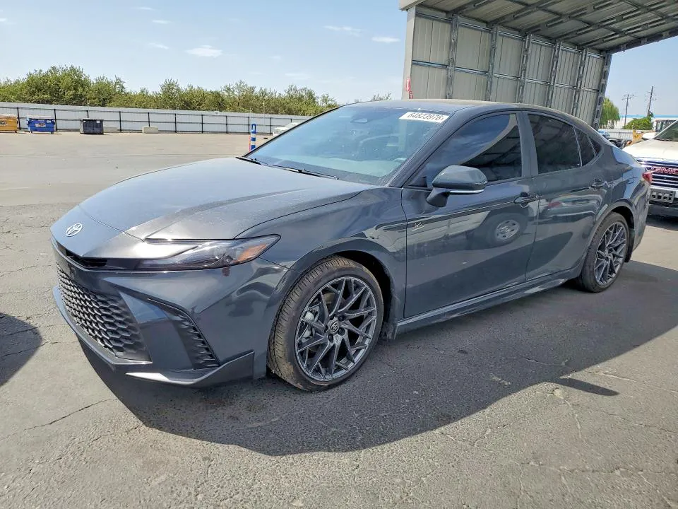 2026 Toyota Camry VIN 4T1DAACK1TU330725 фото 1
