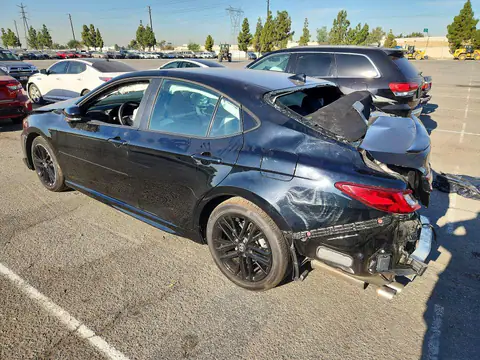 2026 Toyota Camry VIN 4T1DAACK0TU685062 фото 2