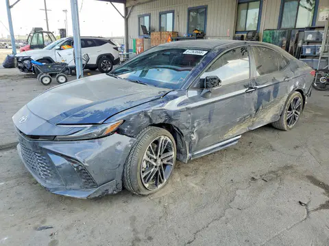 4T1DAACKXTU755120 — 2026 Toyota Camry, Задняя часть (Rear End), фото до ремонта