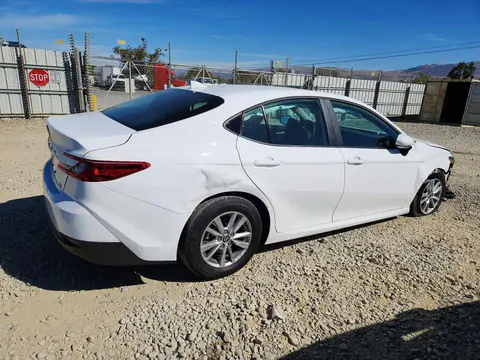 2026 Toyota Camry VIN 4T1DAACK4TU741469 фото 3