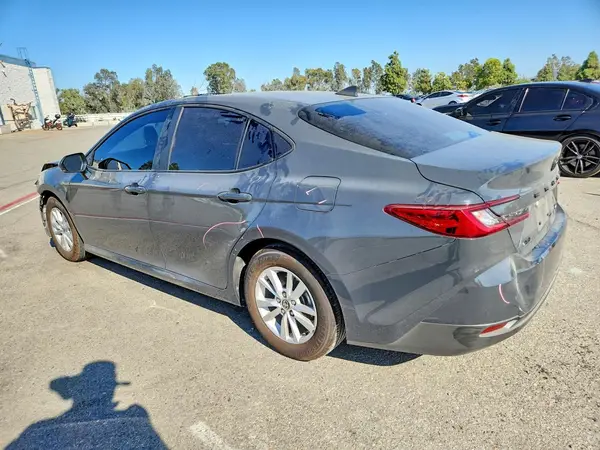 2026 TOYOTA CAMRY VIN 4T1DAACK6TU221905 фото 2