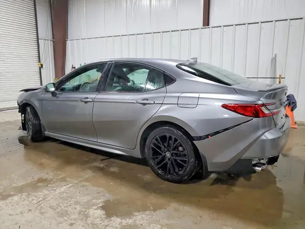 4T1DAACK2TU692045 — 2026 Toyota Camry, фото 2 с аукциона Copart, Передняя часть