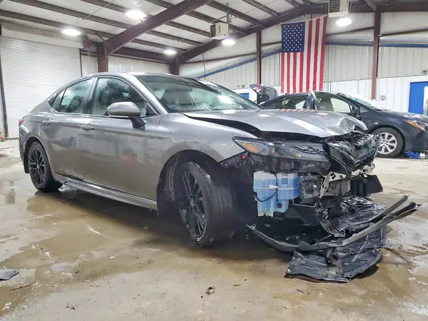 4T1DAACK2TU692045 — 2026 Toyota Camry, фото 4 с аукциона Copart, Передняя часть