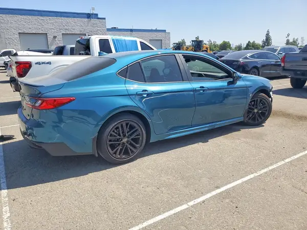 4T1DAACK1TU739162 — 2026 Toyota Camry, фото 3 с аукциона Copart, Передняя часть