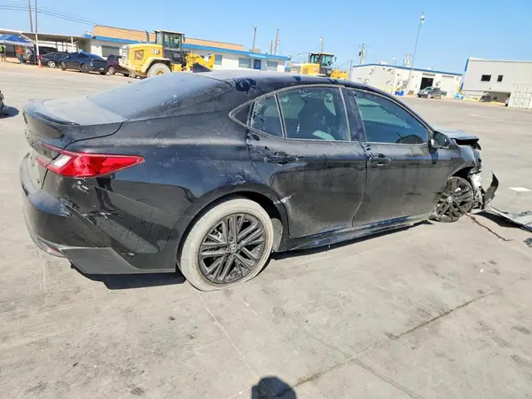 4T1DAACK6TU736452 — 2026 Toyota Camry, фото 3 с аукциона Copart, Передняя часть