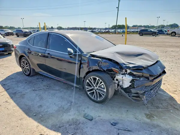 4T1DBADK5TU556892 — 2026 Toyota Camry, фото 4 с аукциона Copart, Передняя часть