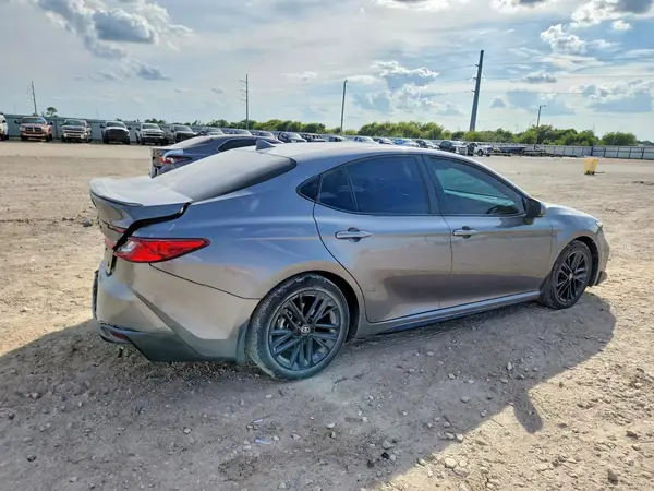 4T1DAACK1TU675575 — 2026 Toyota Camry, фото 3 с аукциона Copart, Задняя часть
