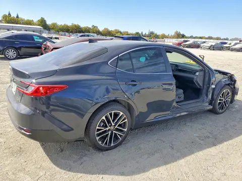 2026 Toyota Camry VIN 4T1DAACK5TU659363 фото 3