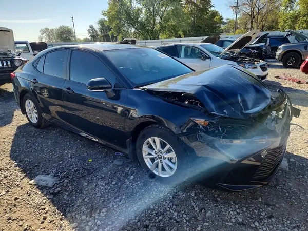 4T1DAACK8TU681549 — 2026 Toyota Camry, фото 4 с аукциона Copart, Передняя часть
